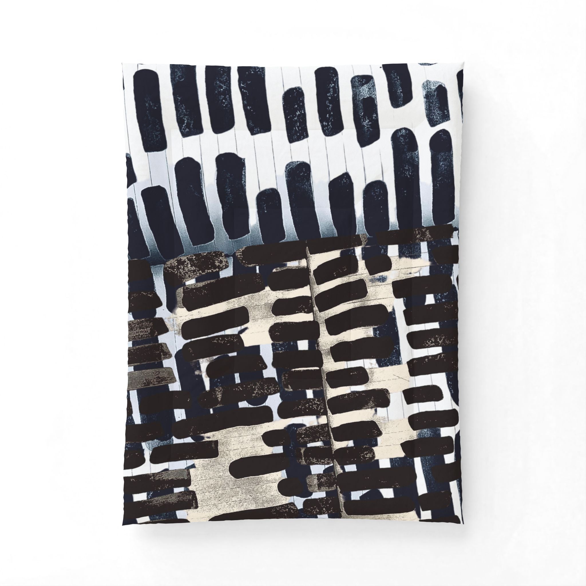 "Only My Notebook Knows How I Feel, My Heart Is On Every Page" Abstract Brushstroke Comforter – Modern Black & White Bedding