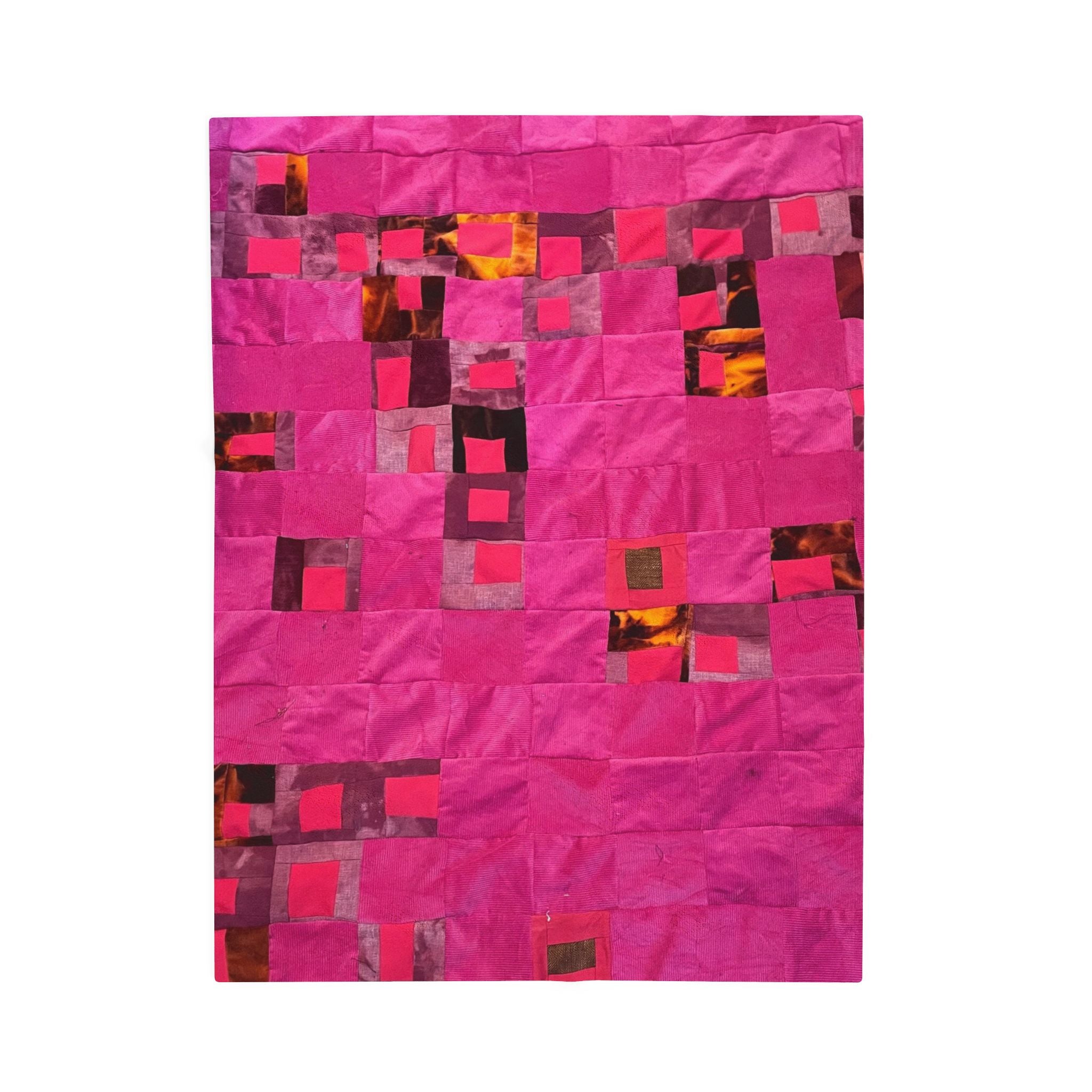 "Lela" Pink Patchwork Velveteen Plush Blanket – Soft Cozy Throw for Living Room, Bedroom & Gifts