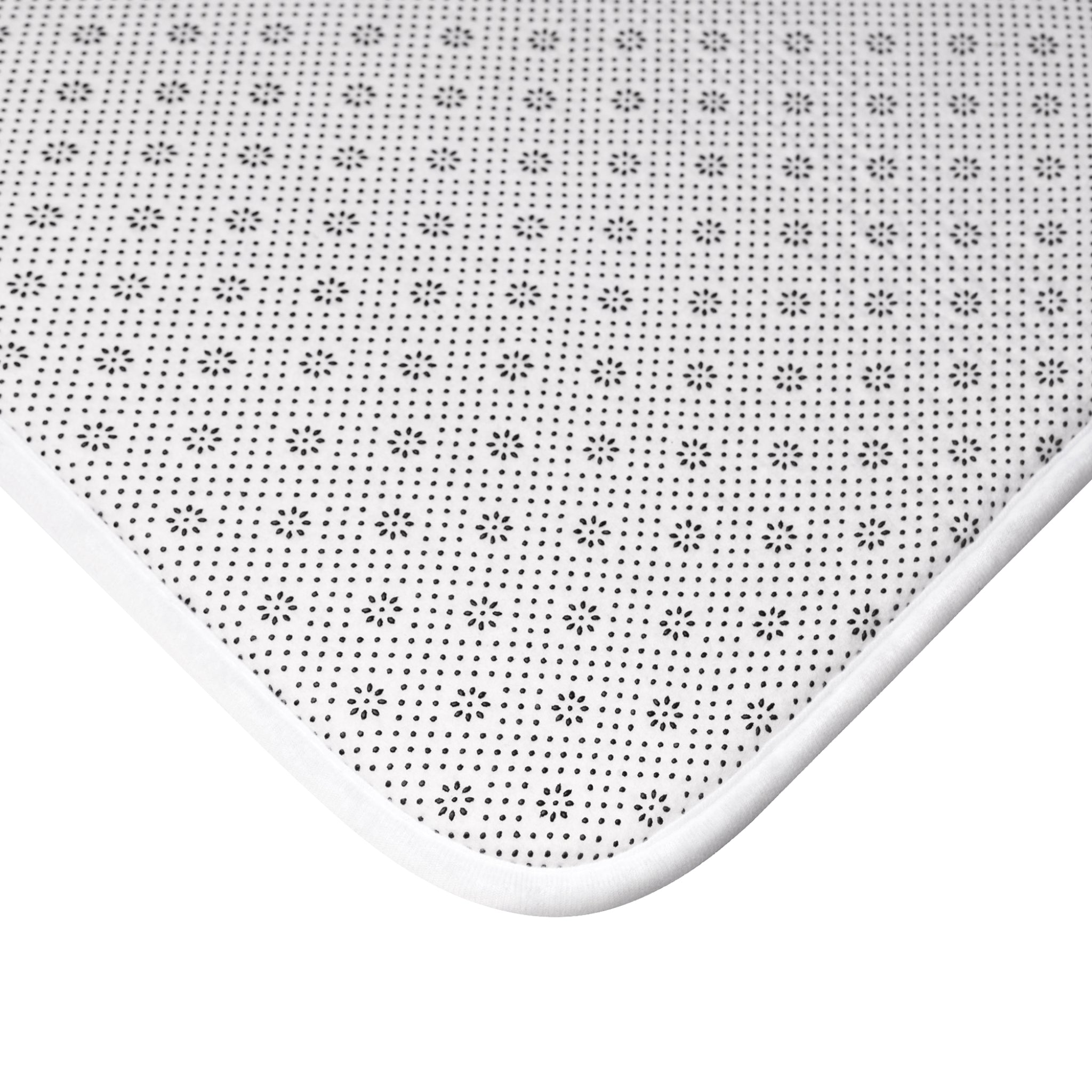 "Dance in the Rain" Abstract Urban Yellow Bath Mat — Modern Industrial Bathroom Rug